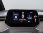 Volkswagen ID. Buzz 1st Max 77kWh IQ light - Park Assist - ACC - Trekhaak - 360 Camera - Navigatie - SoH 98%