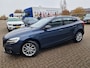 Volvo V40 Cross Country T3 Nordic+ | Lichtmetalen velgen 17" | Stoelverwarming | Verwarmbare voorruit