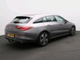 Mercedes-Benz CLA Shooting Brake 180 Business Solution Luxury Trekhaak | Parkeerpakket met achteruitrijcamera | Sfeerverlichting | Ledkoplampen | Stoelverwarming. Inclusief 24 maanden Mercedes-Benz Certified garantie voor Europa.