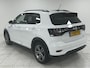 Volkswagen T-Cross 1.0 TSI Style R-LINE | NAVIGATIE | PARKEERSENSOREN VOOR-EN ACHTER