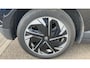 MG MG4 Electric Luxury 64 kWh | Navi | Led Koplampen | 360 Camera | Stoelverwarming | CarPlay | MG i-Smart