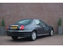 Rover 75 2.5 V6 177pk Aut. Sterling - Lederen bekleding - Voorstoelen verwarmd - Park Distance Control - Cruise control - Climate control