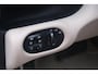 Rover 75 2.5 V6 177pk Aut. Sterling - Lederen bekleding - Voorstoelen verwarmd - Park Distance Control - Cruise control - Climate control