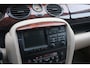 Rover 75 2.5 V6 177pk Aut. Sterling - Lederen bekleding - Voorstoelen verwarmd - Park Distance Control - Cruise control - Climate control
