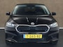 Skoda Fabia 1.0 TSI Ambition - ORIGINEEL NEDERLANDSE AUTO - AIRCO - APPLE CARPLAY/ ANDROID AUTO - PARKEERSENSOREN ACHTER - CRUISE CONTROL - 4 X ELEKTRISCHE RAMEN - BUITENSPIEGELS ELEKTRISCH VERSTELBAAR EN VERWARMBAAR - LAGE KILOMETERSTAND