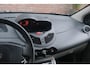 Renault Twingo 1.2-16V 58pk Authentique - Centrale vergrendeling - Elektrische ramen - Stuurbekrachtiging