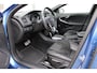 Volvo V40 1.5 T3 Polar+ Sport R-Design / Navigatie / Camera / Parkeersensoren / Harman-Kardon / Keyless / Panorama / Stoelverwarmd / Alcantara / LED