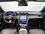 Mercedes-Benz C-klasse Estate 300 e AMG Line | AMG-LIne In en exterieru | Sfeefverlichting | Stoe verwarming + Koeling | Trekhaak | Pano- Schuif kanteldak | Inclusief 24 maanden Mercedes-Benz Certified garantie voor Europa.