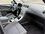 Ford S-Max 2.0-16V ✅ 17 inch ✅ All Season banden ✅ Airco ✅ Cruise ✅