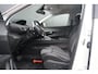 Peugeot 3008 1.6 PureTech Blue Lease Premium - Memory - Stoelverwarming - Trekhaak - Cruise - Carplay/Android - Keyless - Rijklaar