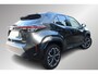 Toyota Yaris Cross 1.5 Hybrid Executive Head Up Display, Parkeersensoren voor,- en achterzijde,