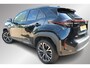Toyota Yaris Cross 1.5 Hybrid Executive Head Up Display, Parkeersensoren voor,- en achterzijde,