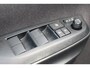 Toyota Yaris Cross 1.5 Hybrid Executive Head Up Display, Parkeersensoren voor,- en achterzijde,