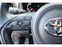 Toyota Yaris Cross 1.5 Hybrid Executive Head Up Display, Parkeersensoren voor,- en achterzijde,
