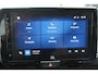 Toyota Yaris Cross 1.5 Hybrid Executive Head Up Display, Parkeersensoren voor,- en achterzijde,