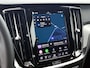 Volvo V60 2.0 T6 Plug-in hybrid AWD Plus Dark | Trekhaak | Sportinterieur |