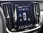 Volvo V60 2.0 T6 Plug-in hybrid AWD Plus Dark | Trekhaak | Sportinterieur |