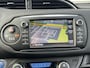 Toyota Yaris 1.5 Hybrid Bi-Tone Automaat | 16" Lichtmetalen Velgen | Climate Control | Elek. Raambediening