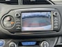 Toyota Yaris 1.5 Hybrid Bi-Tone Automaat | 16" Lichtmetalen Velgen | Climate Control | Elek. Raambediening