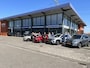 Toyota Yaris 1.5 Hybrid Bi-Tone Automaat | 16" Lichtmetalen Velgen | Climate Control | Elek. Raambediening
