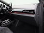 Volkswagen ID.5 Pro 77 kWh 204 PK| Dealeronderhouden | Warmtepomp | Panoramadak | Navigatie | Achteruitrijcamera | LED Matrix | Keyless Access | Stoelverwarming | Stuurwielverwarming | 21 Inch Velgen