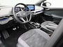 Volkswagen ID.5 Pro 77 kWh 204 PK| Dealeronderhouden | Warmtepomp | Panoramadak | Navigatie | Achteruitrijcamera | LED Matrix | Keyless Access | Stoelverwarming | Stuurwielverwarming | 21 Inch Velgen