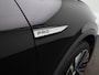 Volkswagen ID.5 Pro 77 kWh 204 PK| Dealeronderhouden | Warmtepomp | Panoramadak | Navigatie | Achteruitrijcamera | LED Matrix | Keyless Access | Stoelverwarming | Stuurwielverwarming | 21 Inch Velgen