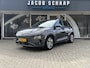 Hyundai Kona Electric EV Premium 64 kWh / Warmtepomp / Keyless / Stoelverw. + ventilatie / HU-display