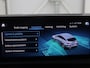 Mercedes-Benz CLA Shooting Brake 200 Business Solution Luxury | Panoramadak | Adaptive cruise | Memory | Trekhaak | Stoelverwarming | Camera | Park assist | Sfeerverlichting | Carplay | Climate control