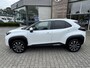 Toyota Yaris Cross 1.5 Hybrid DYNAMIC NL-AUTO 1E-EIG TREKHAAK KEYLESS CLIMA APPLE/ANDROID NAVI AD-CRUISE 17'' LM-VELGEN PARELMOER LAK