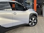 Toyota Aygo X Hybrid 115 pulse / Camera / Applecarplay/Androidauto / Parkeersensoren V+A / Stoelverwarming /