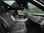 Land Rover Range Rover Sport P575 SVR Carbon Edition, SV BESPOKE SATIN, VOLLEDIG PPF, PANORAMADAK, SCHAALSTOELEN, MERIDIAN, 360-CAMERA, CRUISE, HUD, KEYLESS, DODEHOEK, STOELVERWARMING/VENTILATIE, STUURVERWARMING, LICHTMETAAL 22"