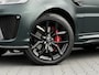 Land Rover Range Rover Sport P575 SVR Carbon Edition, SV BESPOKE SATIN, VOLLEDIG PPF, PANORAMADAK, SCHAALSTOELEN, MERIDIAN, 360-CAMERA, CRUISE, HUD, KEYLESS, DODEHOEK, STOELVERWARMING/VENTILATIE, STUURVERWARMING, LICHTMETAAL 22"