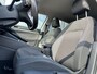 Volkswagen Golf 1.0 eTSI Life Active / Navi / Virtual / PDC / DAB / Stoelverw
