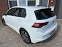 Volkswagen Golf 1.0 eTSI Life Active / Navi / Virtual / PDC / DAB / Stoelverw