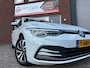 Volkswagen Golf 1.0 eTSI Life Active / Navi / Virtual / PDC / DAB / Stoelverw