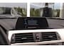 BMW 3-Serie Touring 320i Executive | Origineel NL | 3e eigenaar | Xenon | Navigatie Business | Cruise control | Bluetooth | Sportstuur | PDC | Regensensor | Climate control