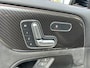 Mercedes-Benz GLB 180 AMG 7-pers. // Trekhaak // Panoramadak // Memory // Keyless // Carplay // MultiBeam LED // Nightpakket // Sfeerverlichting