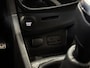 Renault Clio 0.9 TCe Bose | Navi | Camera | 17" | Stoelverwarming | PDC | Led |