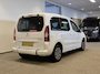 Peugeot Partner Rolstoelauto Automaat Zelfrijder Rolstoel 1e zitrij