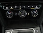 Volkswagen Passat Variant 1.5 TSI Elegance Business R | R-line | Leder/alcantara | Adaptive cruise | Stoelverwarming | Climate control | Keyless | Camera  | Park assist | Carplay | Full LED