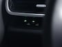 Volkswagen ID.Polo Life First Edition 52 kWh 211 PK | Navigatie | Getint glas | Climatronic | 18" inch velgen |