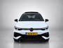 Volkswagen Golf 1.5 eTSI R-Line Business | Automaat | Panoramadak | 19 Inch Velgen | Black Style | Stoel/ Stuurverwarming | Achteruitrijcamera | Apple CarPlay/ Android Auto | Full-LED |