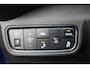 Kia e-Soul ExecutiveLine 64 kWh Navigatie | Camera | Carplay | Stoel en Stuurverwarming | Stoel ventilatie | DAB  SOH 97%
