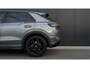 Volkswagen T-Roc 1.5 eTsi R-Line First Edition DSG | Panorama Dak | Camera | Apple Carplay |