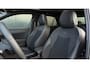 Volkswagen T-Roc 1.5 eTsi R-Line First Edition DSG | Panorama Dak | Camera | Apple Carplay |