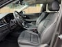 Kia Niro EV e-Niro ExecutiveLine 64 kWh | Warmtepomp | Memory seats | Stoelverwarming- en ventilatie | JBL audio-installatie | Glazen schuif-/kanteldak | Dodehoekassistentie | Parkeersensoren voor- en achter | Apple/Android Carplay