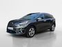 Kia Niro EV e-Niro ExecutiveLine 64 kWh | Warmtepomp | Memory seats | Stoelverwarming- en ventilatie | JBL audio-installatie | Glazen schuif-/kanteldak | Dodehoekassistentie | Parkeersensoren voor- en achter | Apple/Android Carplay