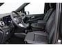 Mercedes-Benz EQV 300 L2 / AMG / Luchtvering / 200 KM!!! / 7-Persoons / Burmester / Vol Opties / NIEUW