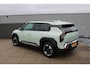 Kia EV3 Plus 81.4 kWh STOEL- & EN STUURVERWARMING, NAVIGATIE, EXTRA GETINT GLAS
